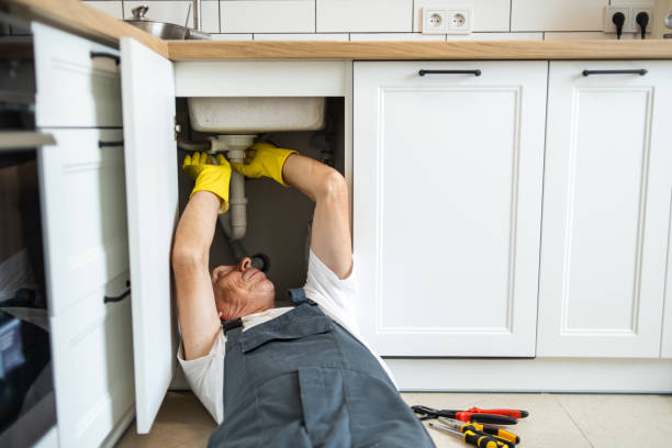 Best Emergency Plumber  in Willoughby, OH